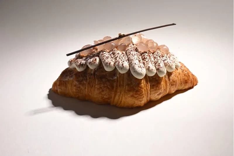 Croissant Trà sữa trân châu