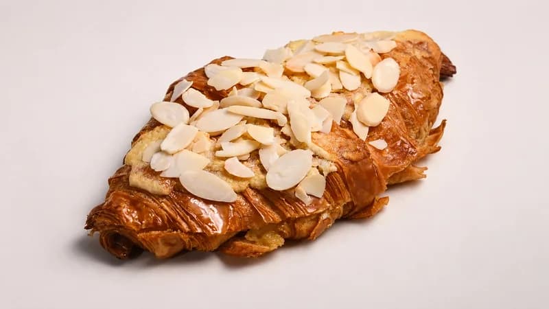 Croissant Hạnh nhân